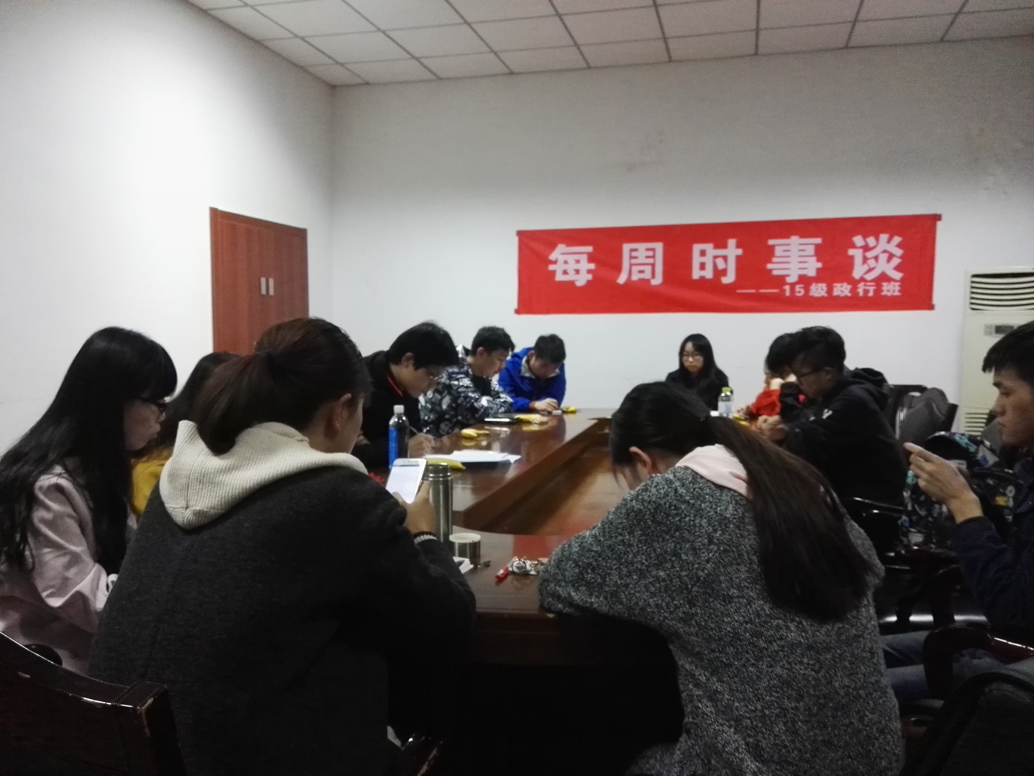 黄色网站