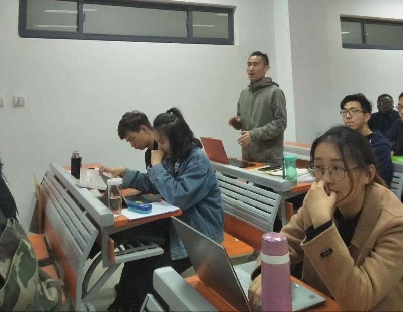 黄色网站